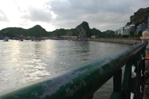 Cat Ba Island - Joel Carillet